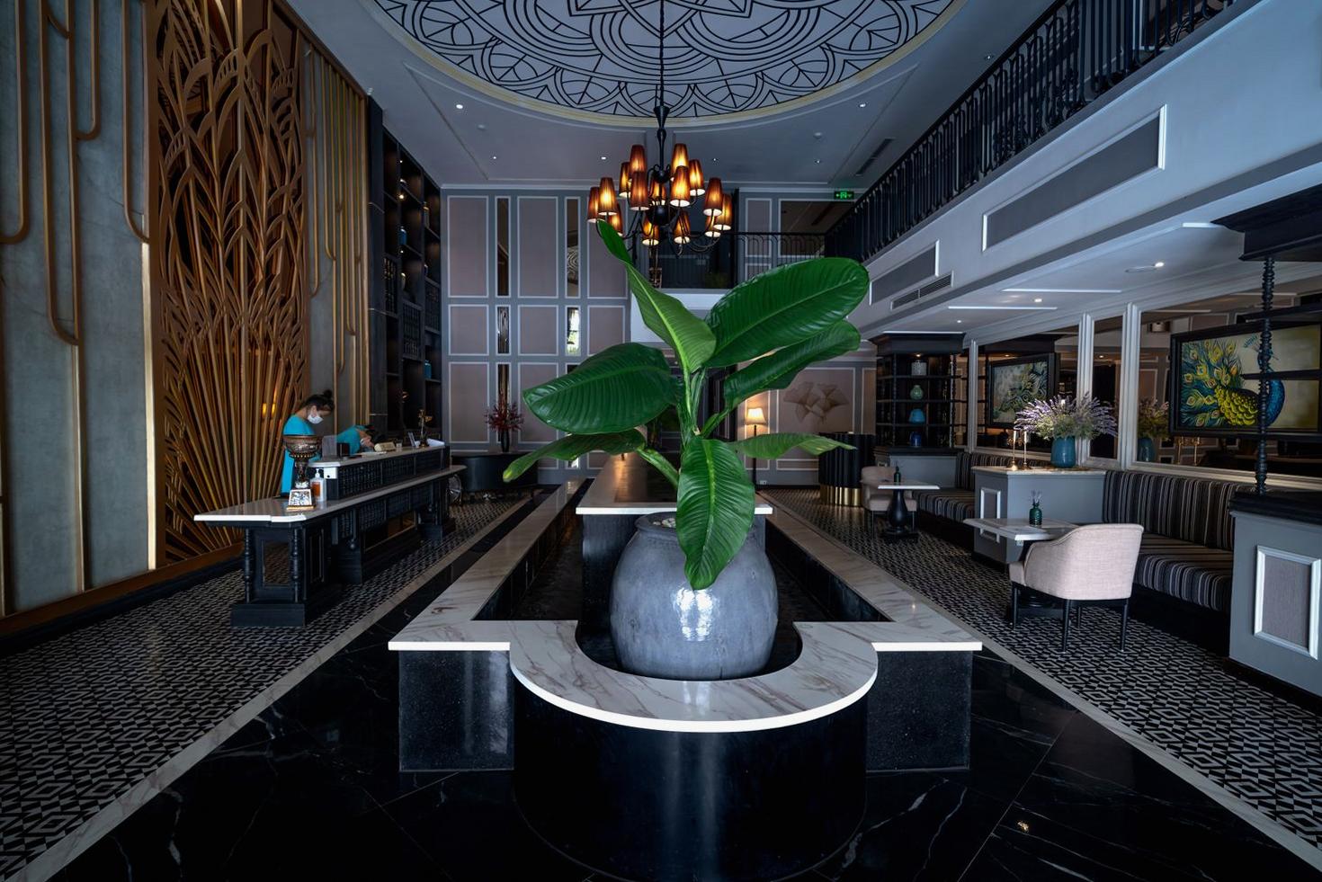 Luxurious suite